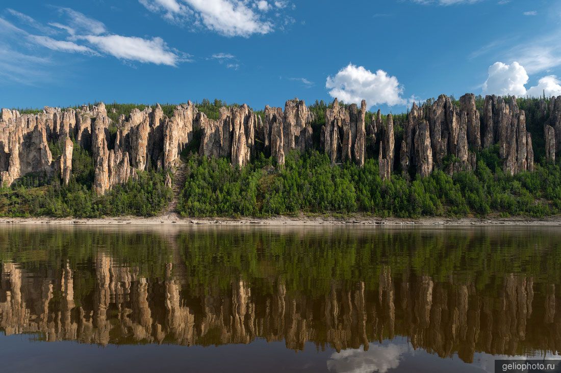 Ленские столбы в Якутии фото