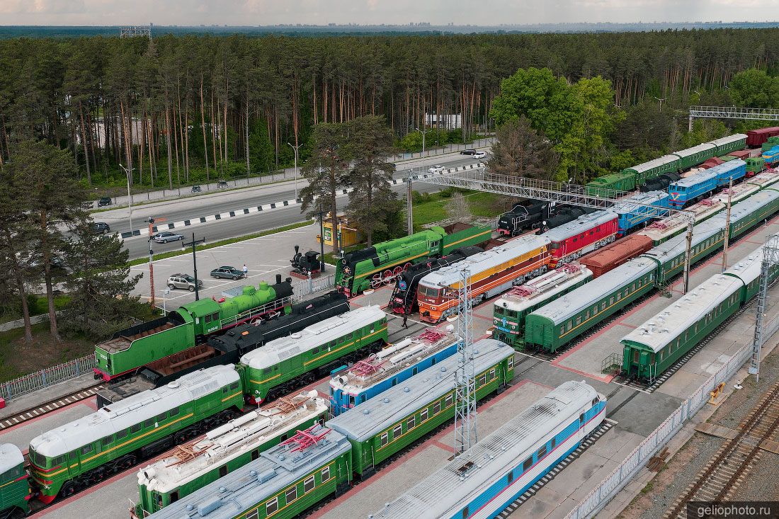 Новосибирский музей ЖД техники на Сеятеле фото