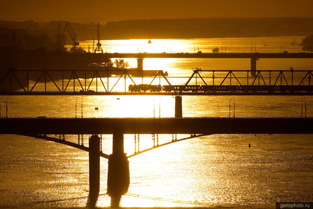 Новосибирские мосты через Обь на закате фото