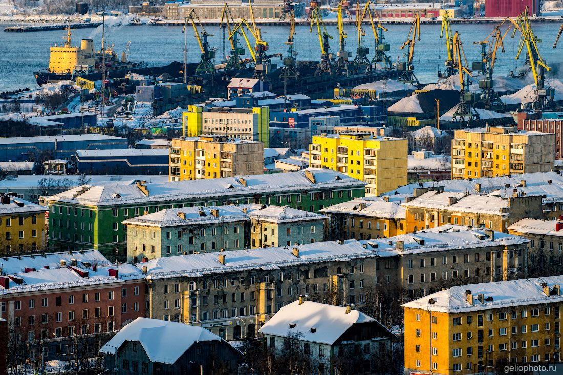 Жилые дома в Мурманске с высоты фото