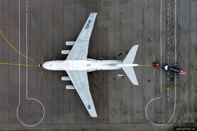 Ил-76ТД Авиакон-Цитотранс вид сверху фото