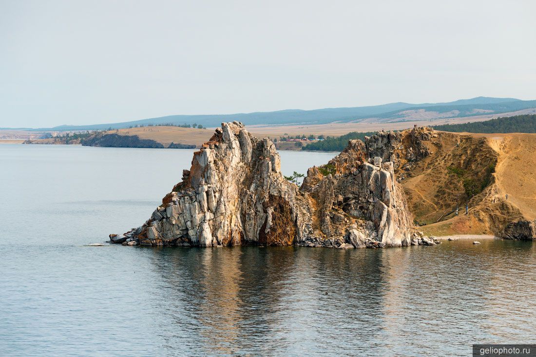 Мыс Бурхан на острове Ольхон фото