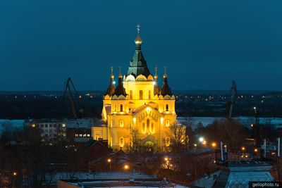 Кафедральный собор Александра Невского в Нижнем Новгороде  фото