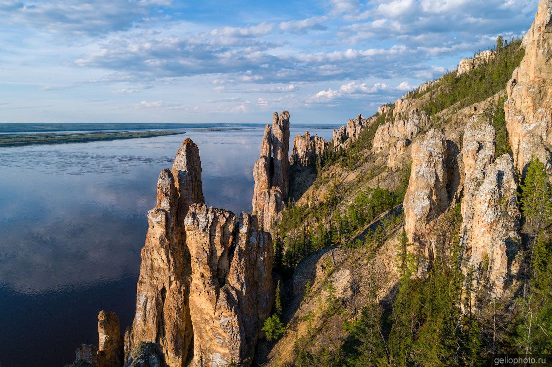 Ленские столбы в Якутии фото