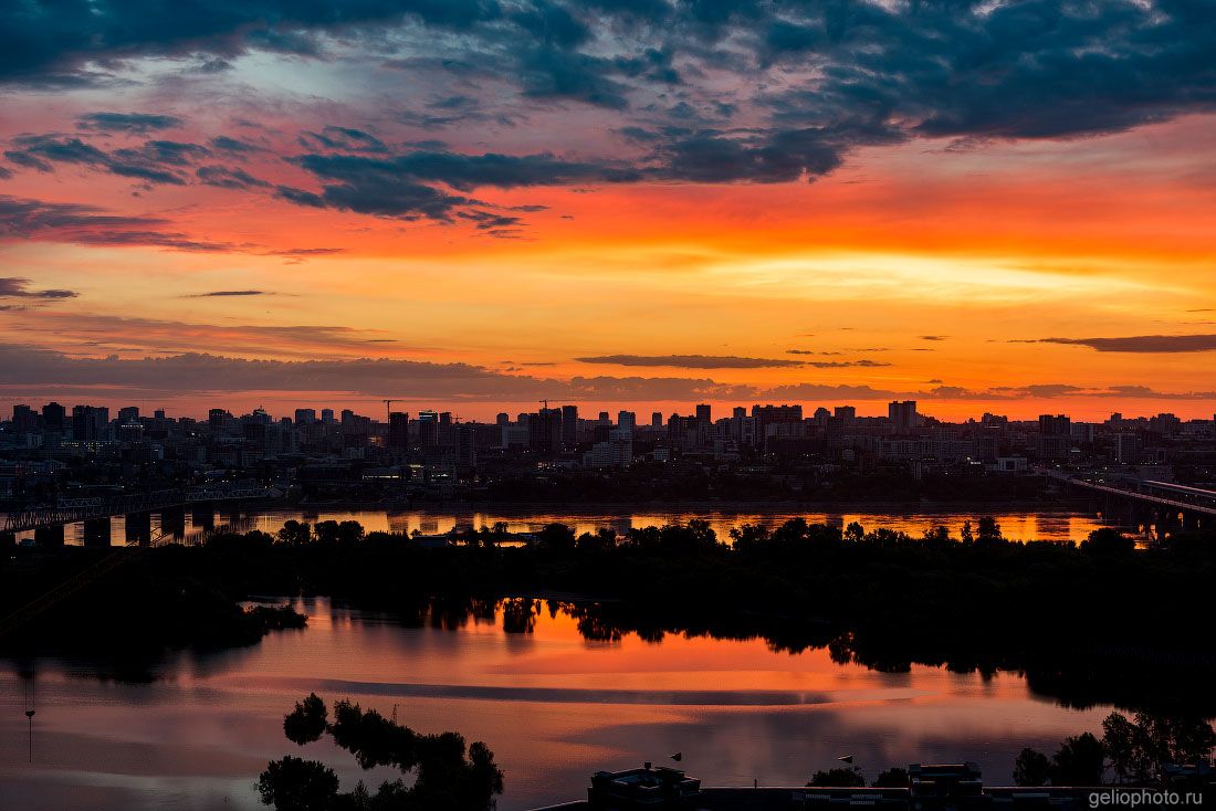 Летний рассвет в Новосибирске фото