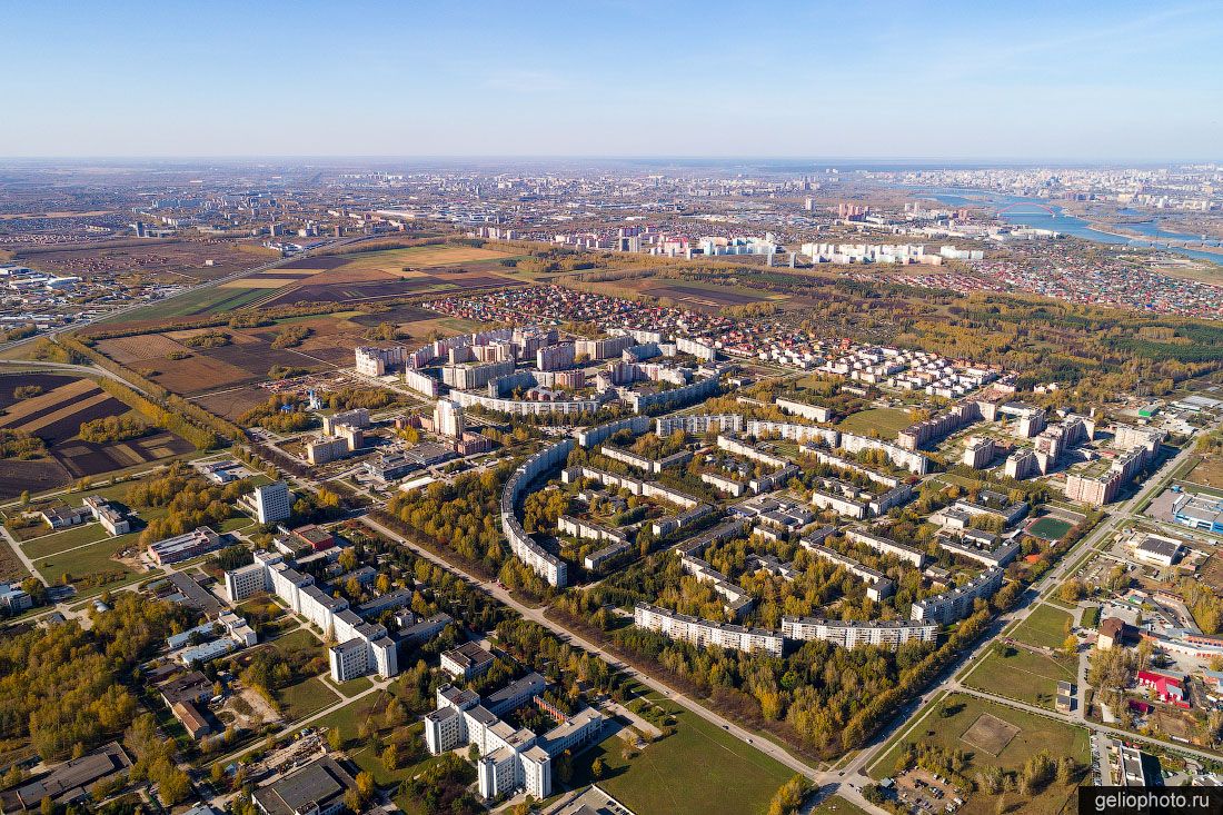 Посёлок Краснообск в Новосибирске с высоты фото