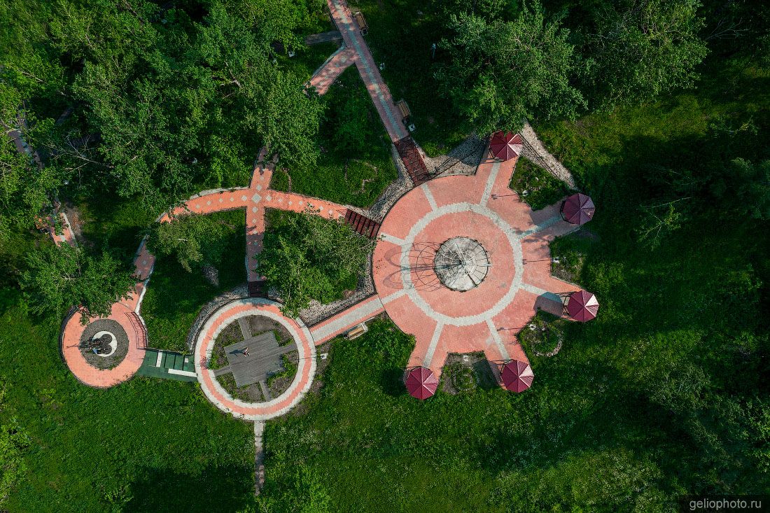 Городской парк Алдана вид сверху фото