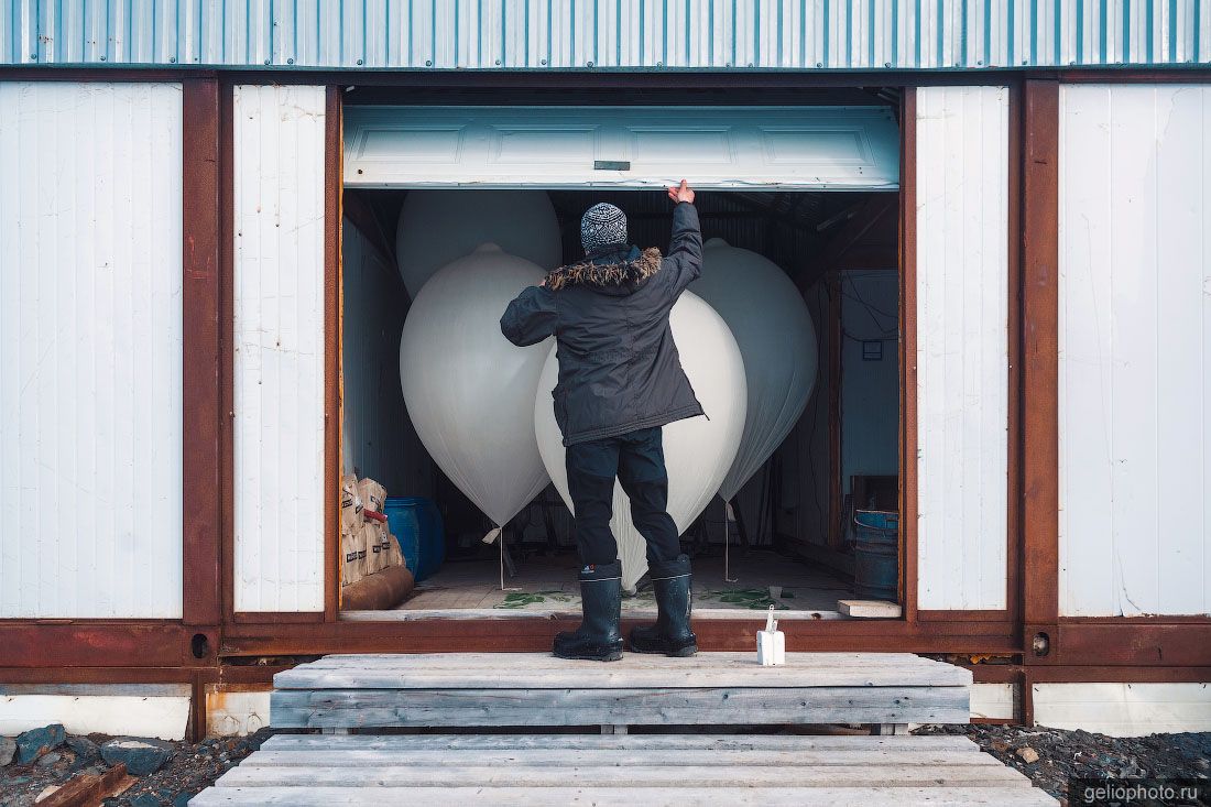 Метеозонды на мысе Челюскин фото