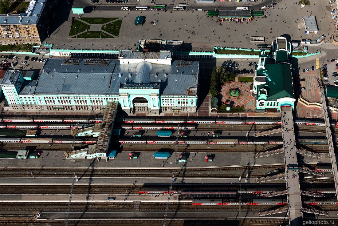 Вокзал Новосибирск-Главный вид сверху фото