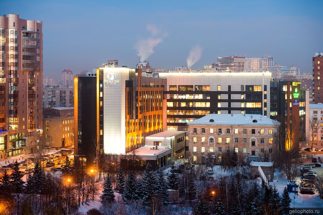 Отель DoubleTree by Hilton в Новосибирске фото