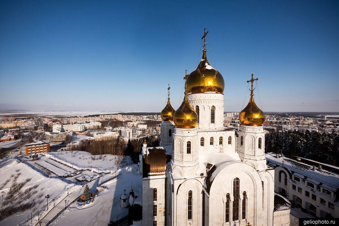 Собор Воскресения Христова в Ханты-Мансийске фото
