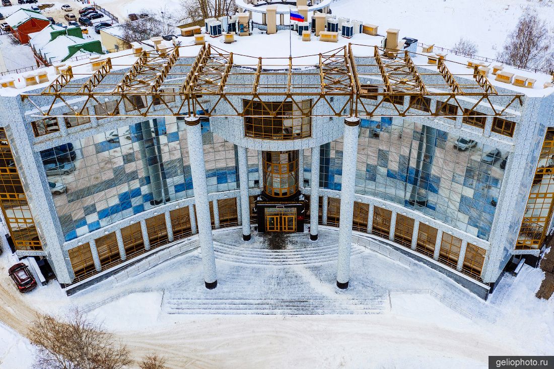 Суд Ханты-Мансийского автономного округа с высоты фото