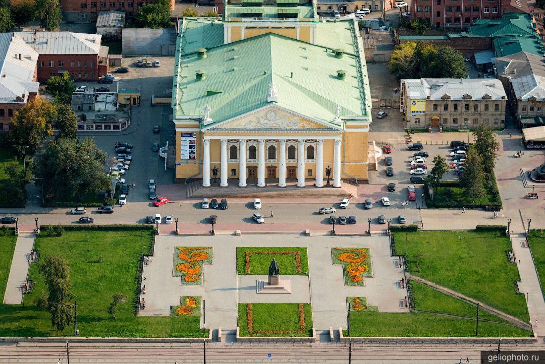 Театр оперы и балета в Челябинске фото
