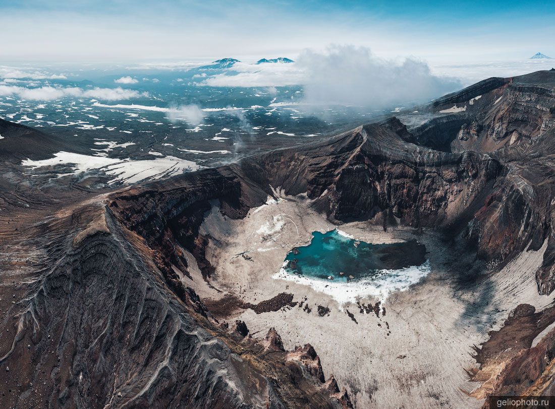 Озеро Голубое на вулкане Горелый фото