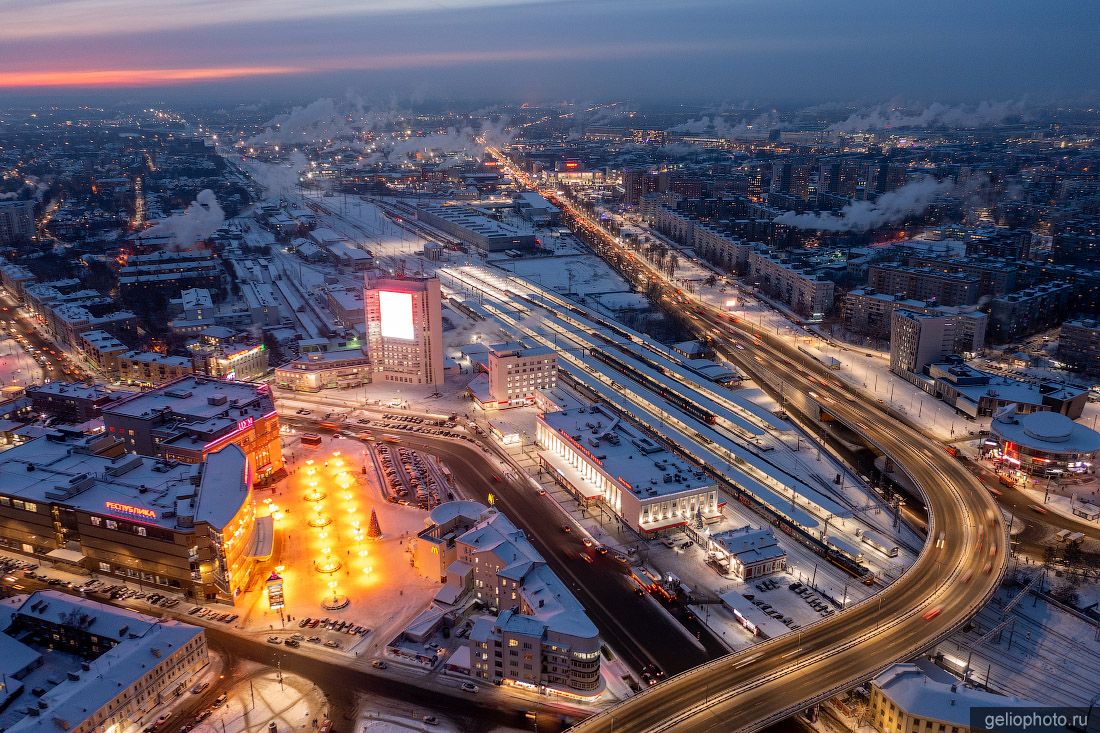 Московский ЖД вокзал в Нижнем Новгороде  фото