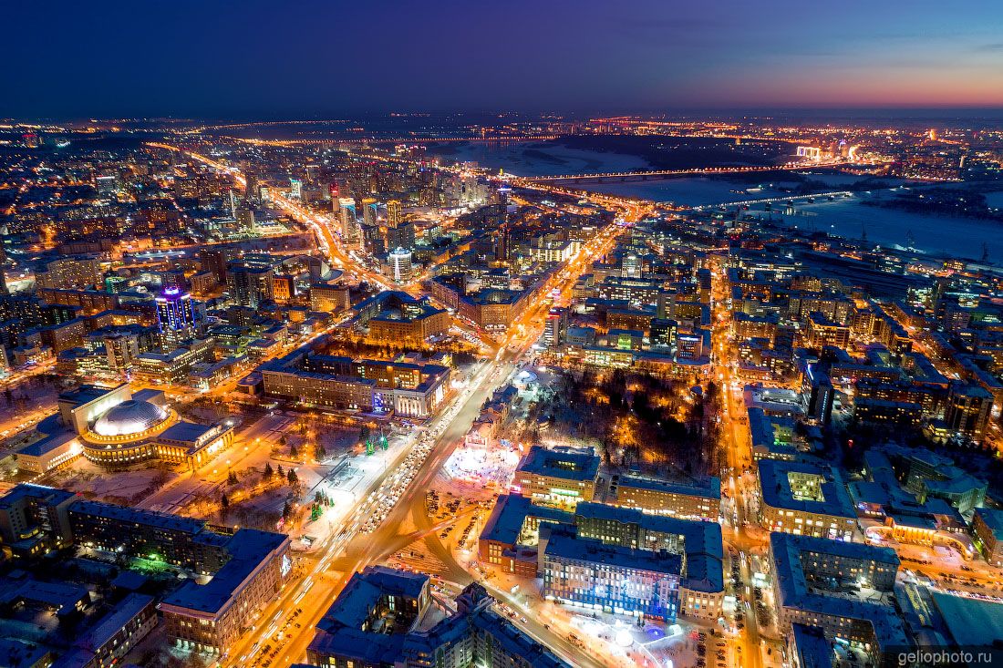 Площадь Ленина в Новосибирске фото Gelio Площадь Ленина в Новосибирске фото