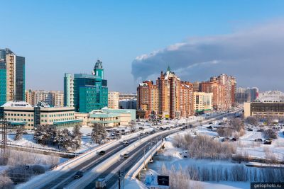 Улица Университетская в Сургуте зимой фото