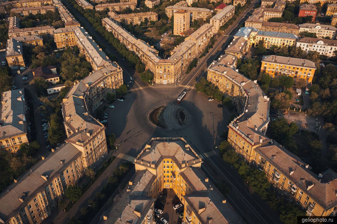 Октябрьская площадь в Магнитогорске фото