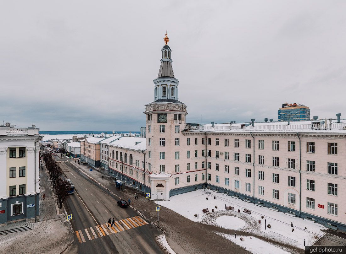 Башня ЧГАУ с высоты фото