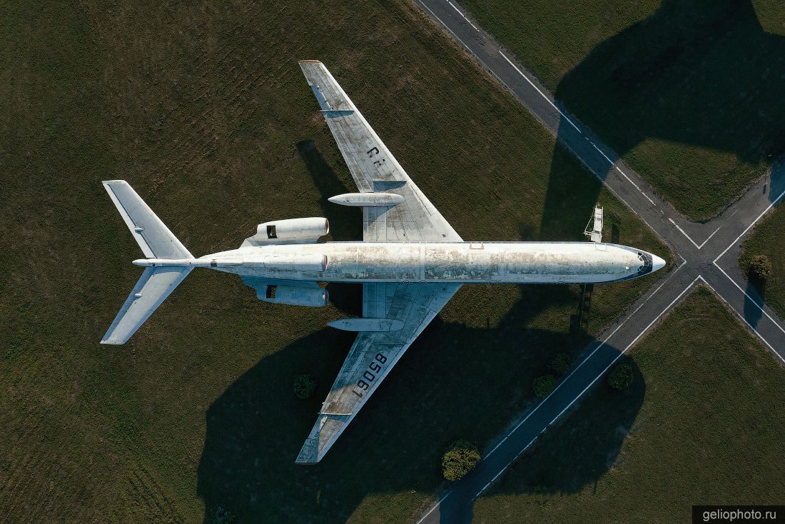 Ту-154Б в музее авиации в Ульяновске фото