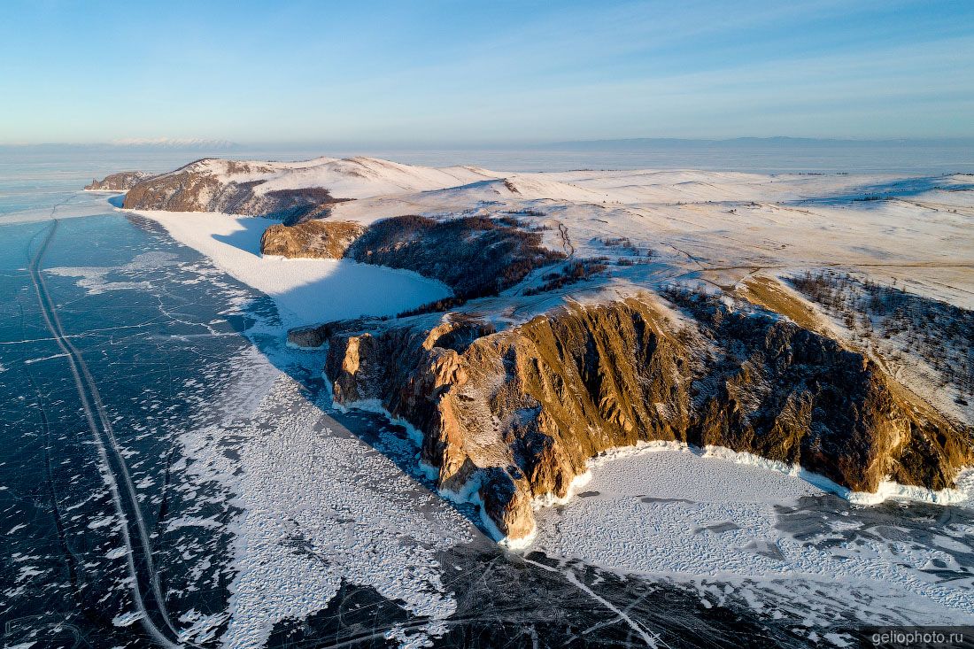Мыс Саган-Хушун на Байкале фото