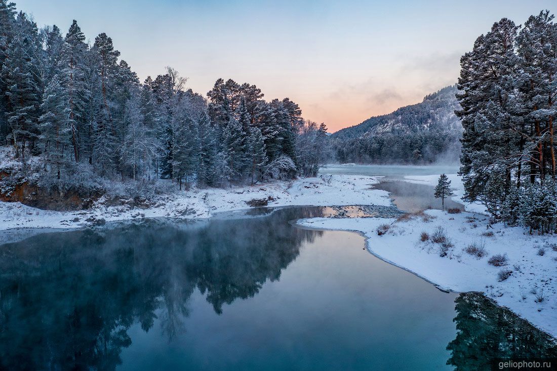 Голубые озёра с высоты фото