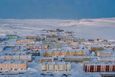 Тикси с высоты зимой фото