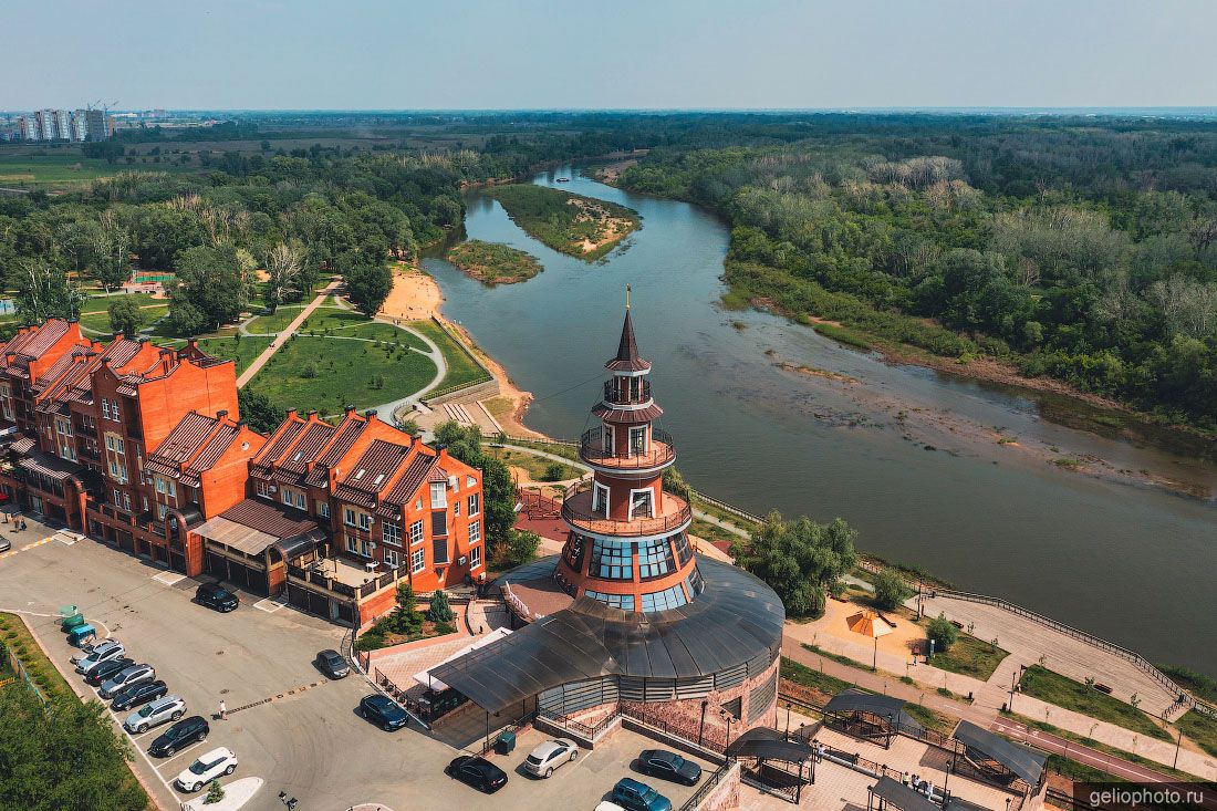 Кафе Кремэль и Оренбургская набережная фото