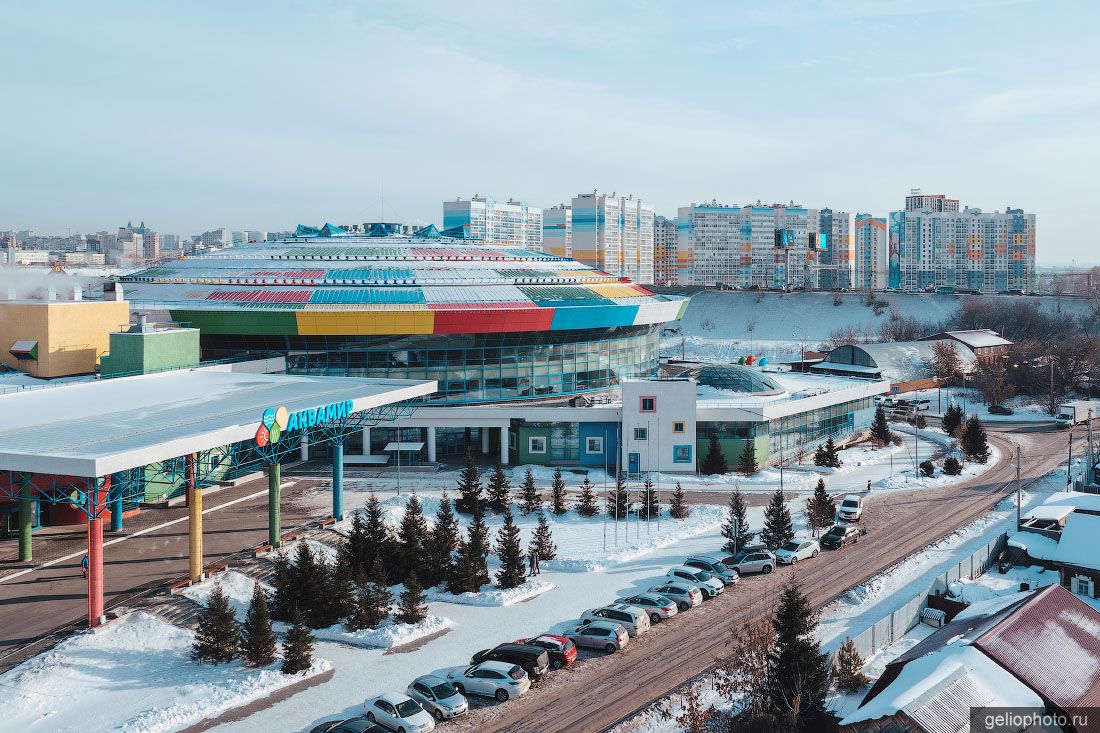 Аквапарк Аквамир в Новосибирске зимой фото