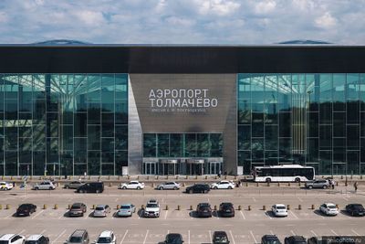 Новый терминал аэропорта Толмачёво в Новосибирске фото