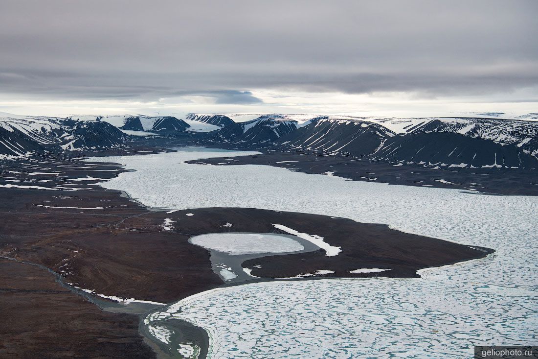 Бухта Туманная и бухта Неудач на Северной Земле фото