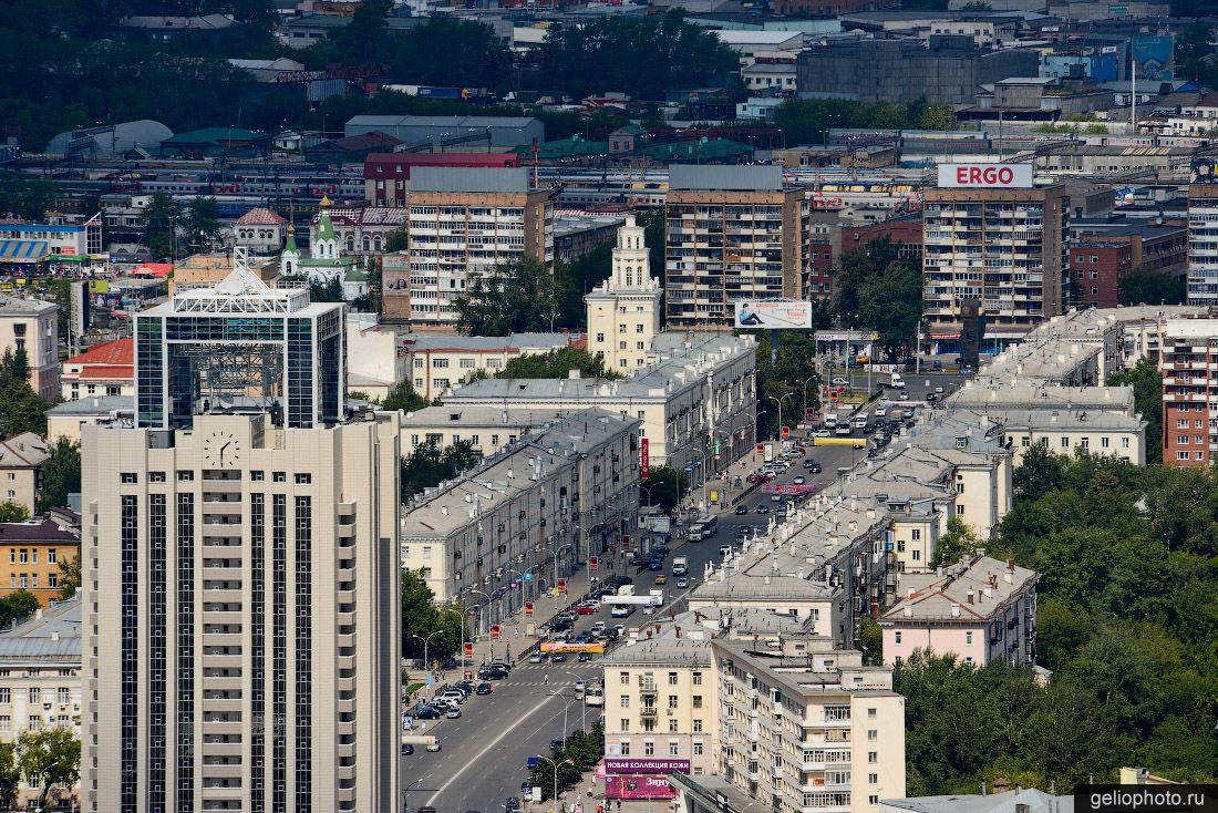 Здание Газпром Трансгаз в Екатеринбурге фото