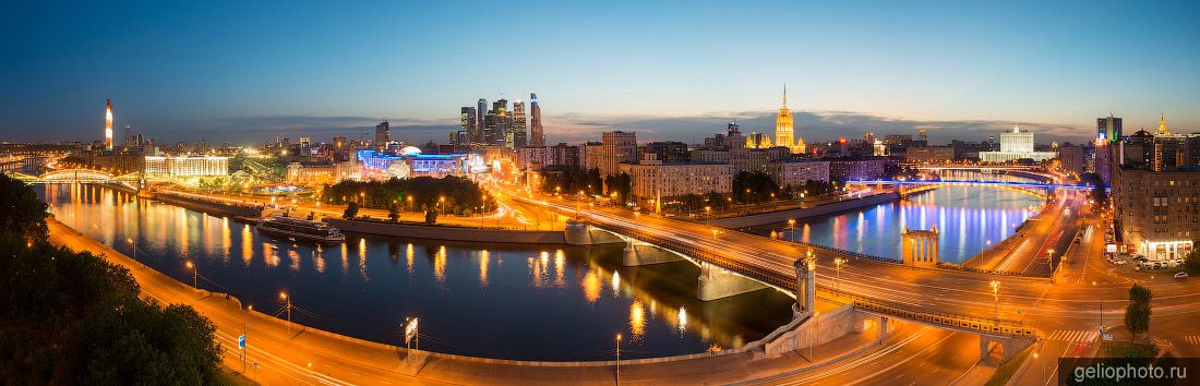 Панорама Набережной Тараса Шевченко в Москве фото