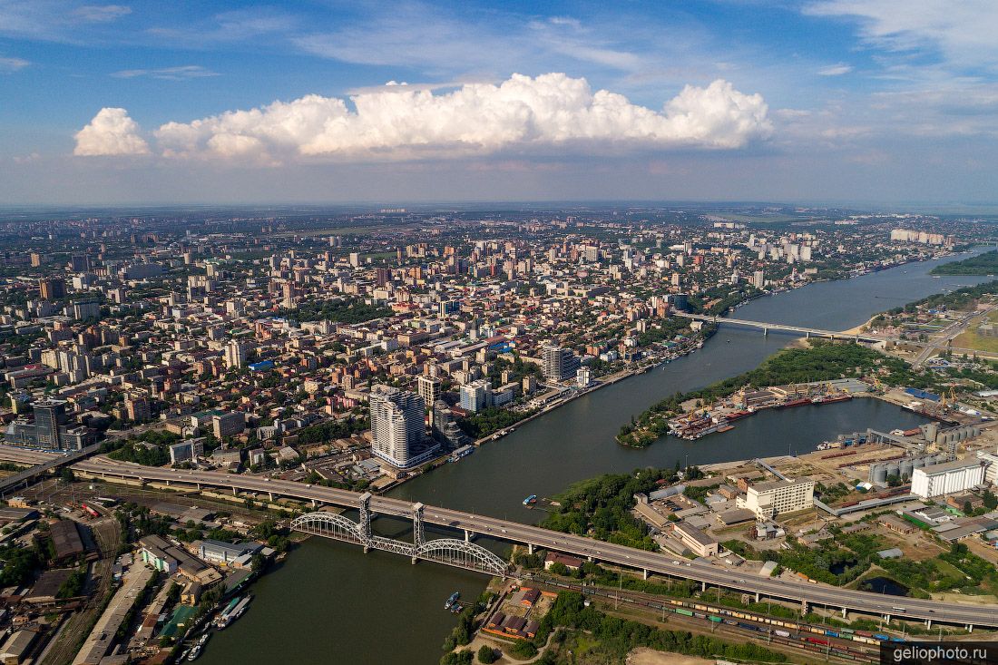 Летний Ростов-на-Дону с высоты фото