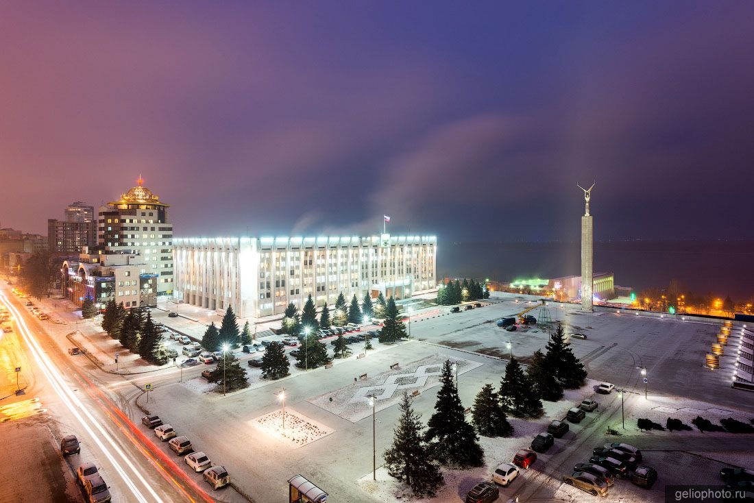 Ночная площадь Славы в Самаре фото