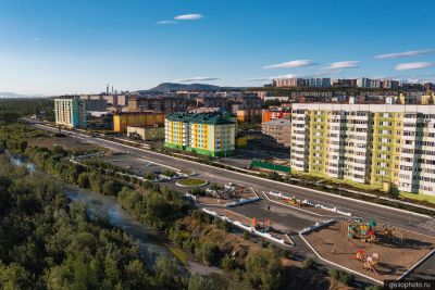 Улица Михаила Кравца в Талнахе фото