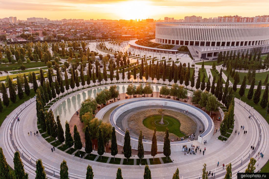 Инсталляция Искусственная среда в Краснодарском парке Галицкого фото