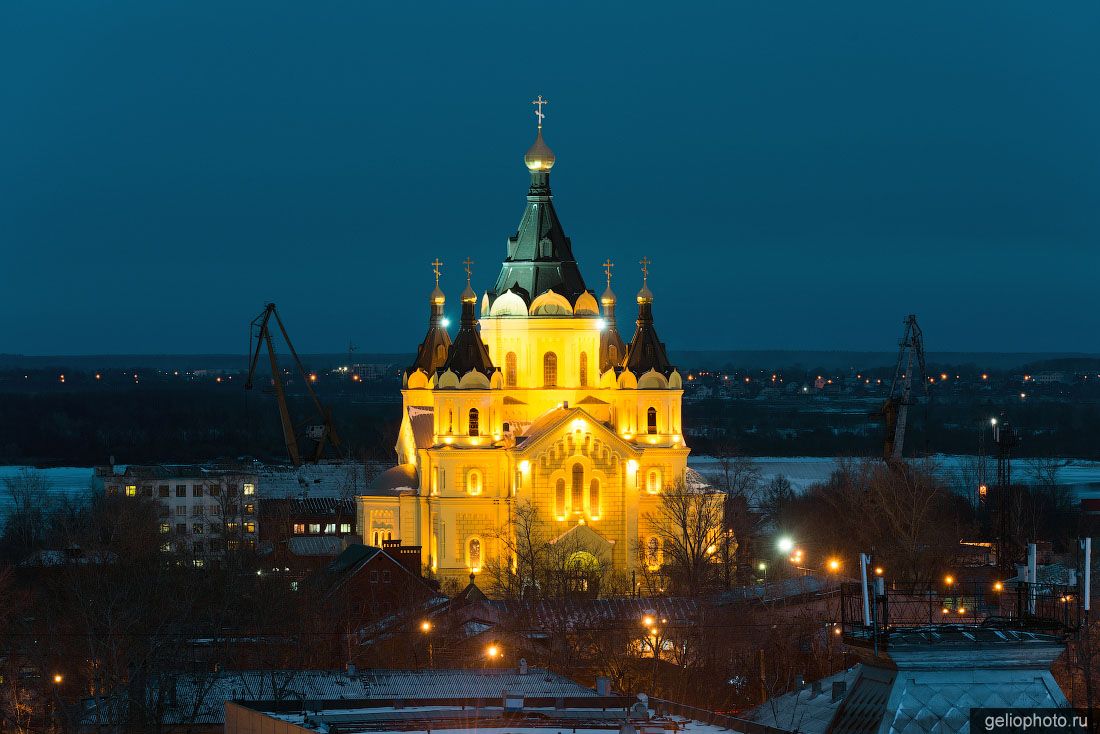 Кафедральный собор Александра Невского в Нижнем Новгороде  фото
