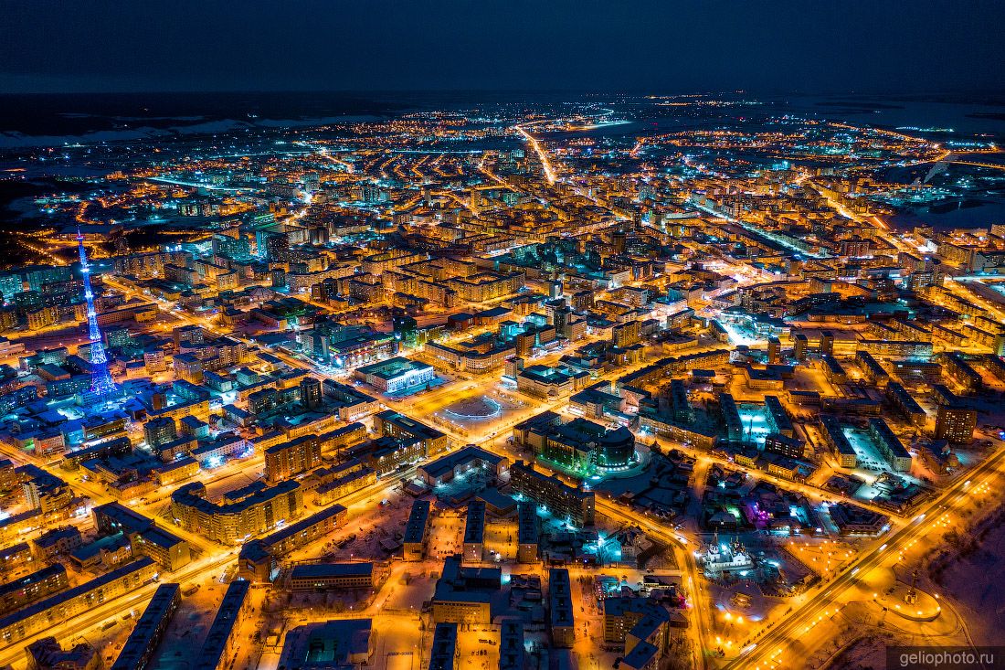 Ночной Якутск фото