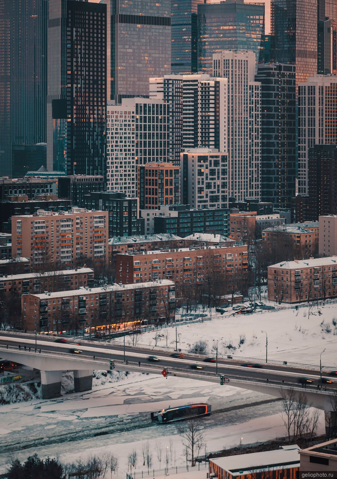 Шелепихинская набережная в Москве фото