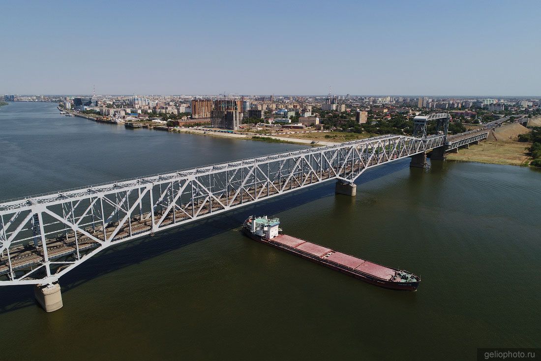 Старый Астраханский мост фото