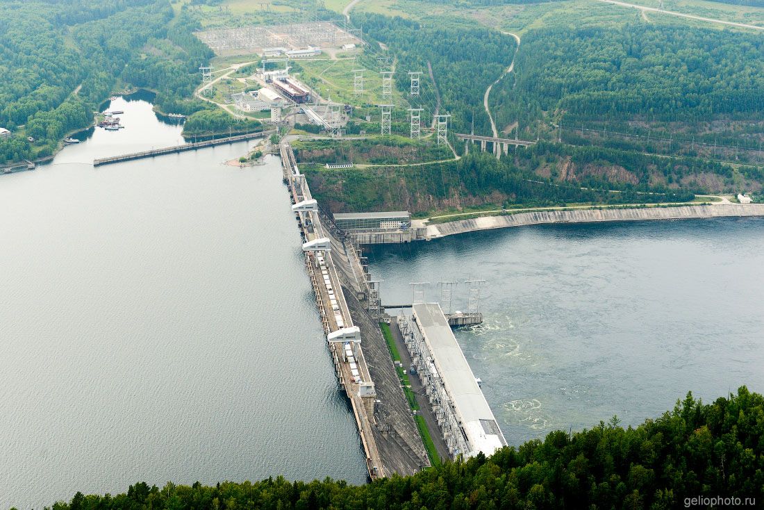 Красноярская ГЭС с высоты фото