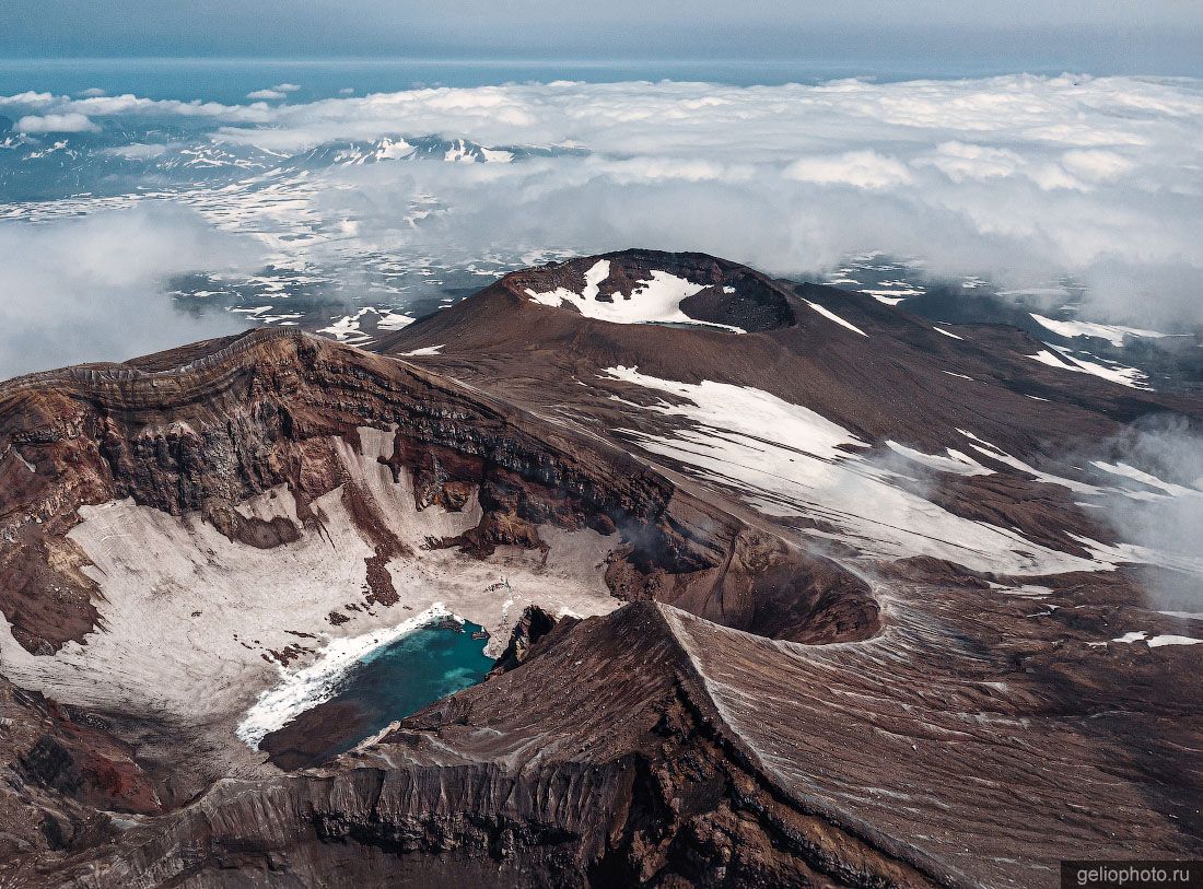 Вулкан Горелый на Камчатке с высоты фото