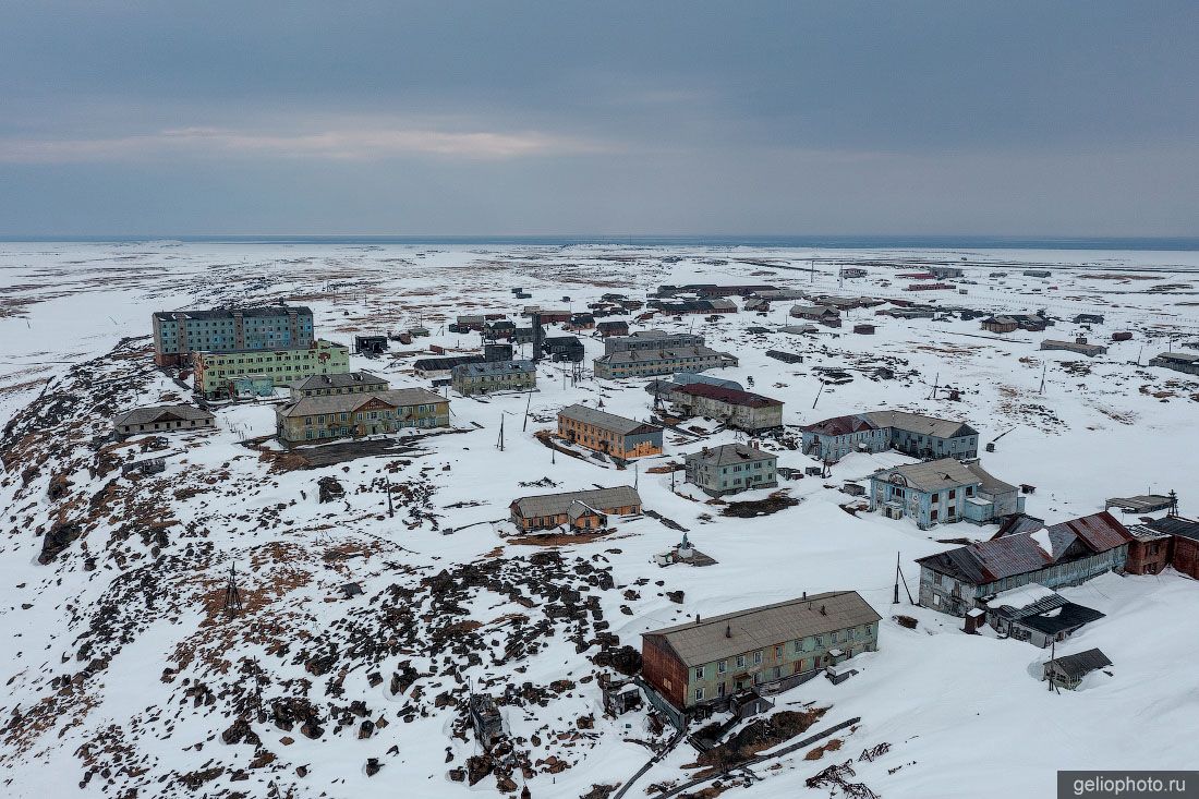 Заброшенный посёлок на острове Диксон фото
