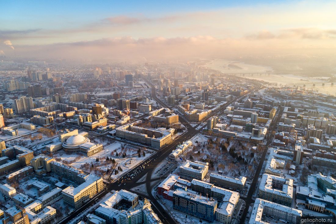 Площадь Ленина в Новосибирске зимой фото Gelio Площадь Ленина в Новосибирске зимой фото