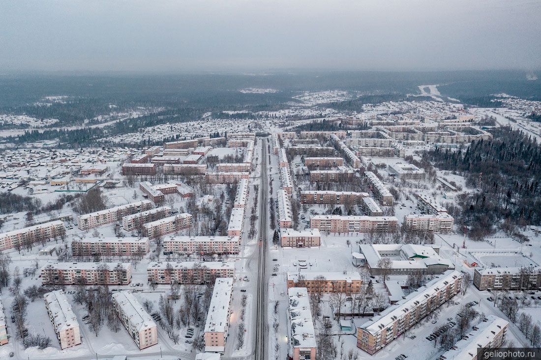 Проспект Ленина в Берёзовском с высоты фото