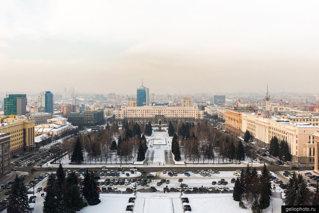 Площадь Революции в Челябинске с высоты фото