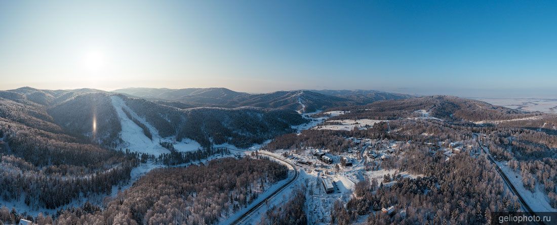 Панорама Белокурихи горной с высоты зимой фото