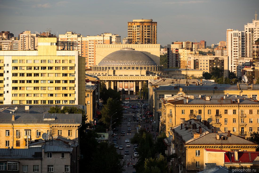 Улица Ленина в Новосибирске фото