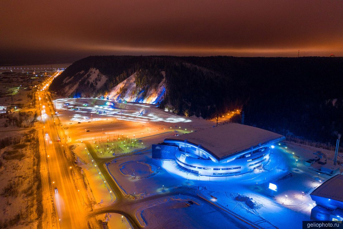 Спортивный комплекс Арена Югра фото
